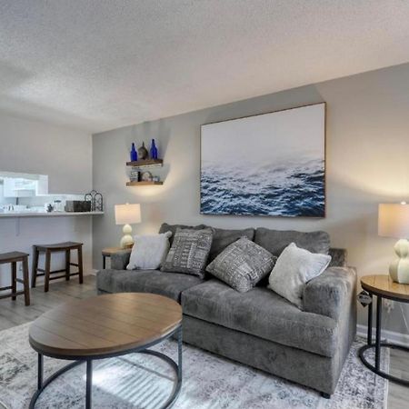 Ocean Walk Apartment Миртъл Бийч Екстериор снимка